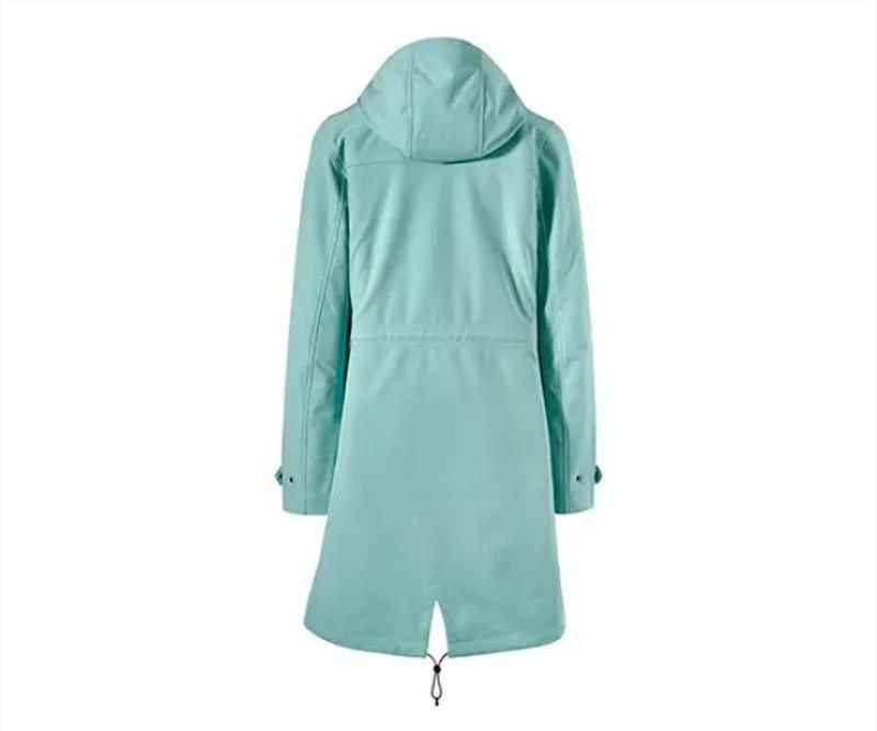 Размеры 48,50,52.  Плащ софтшелл немецкий!