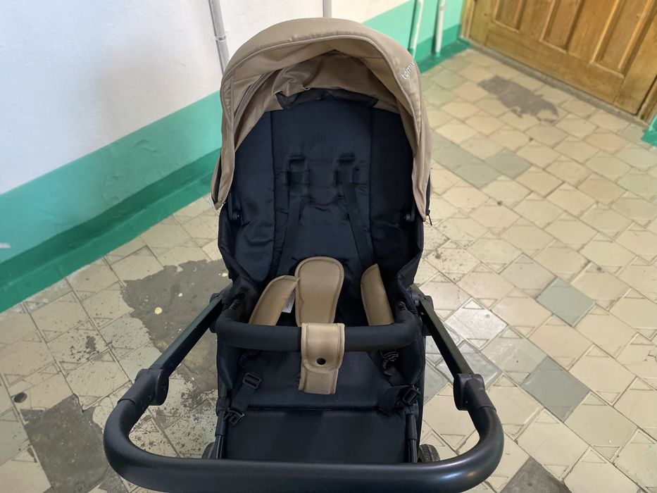 Продам детскую коляску