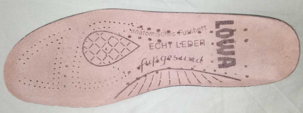 Bocanci Lowa, talpa Vibram, made in Germany, piele, marimea 37-38