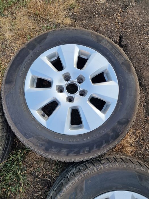 5x112 16 цола оригинални джанти AUDI A6 със зимни гуми 225/60R16
