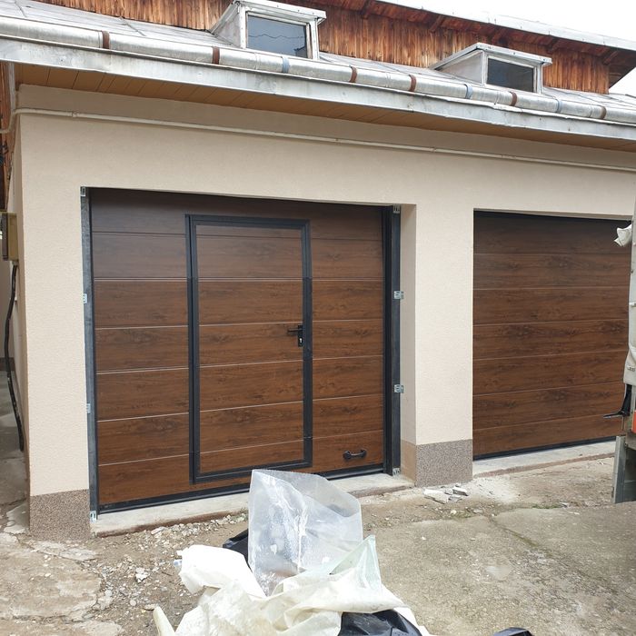 Usa de garaj Botoșani