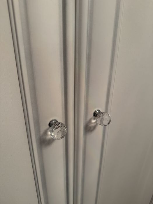 Dulap MDF compus din 2 usi si 1 sertar, culoare alb alpin, NOU