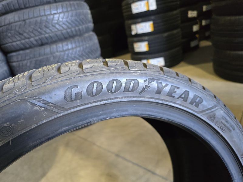 255/40/21 GOODYEAR 4бр