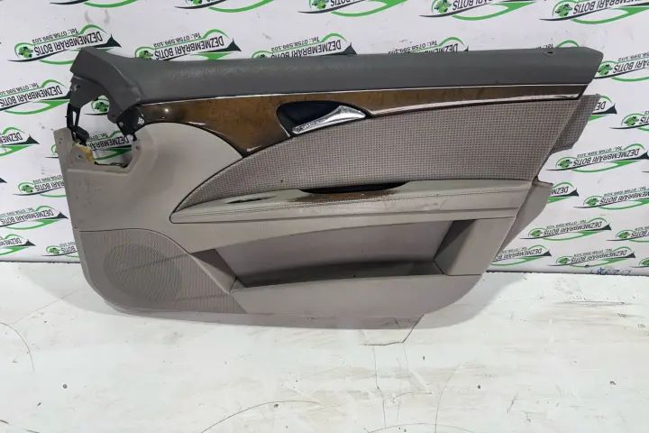 Fata / Tapiterie usa fata dreapta Mercedes-Benz E-Class 2005