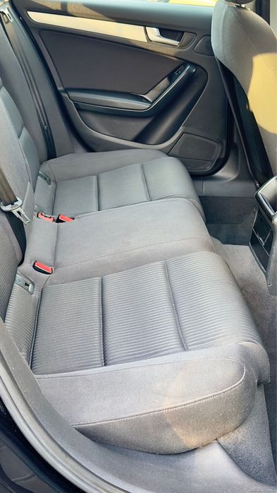 Audi a4 b8 2.0 diesel 2011
