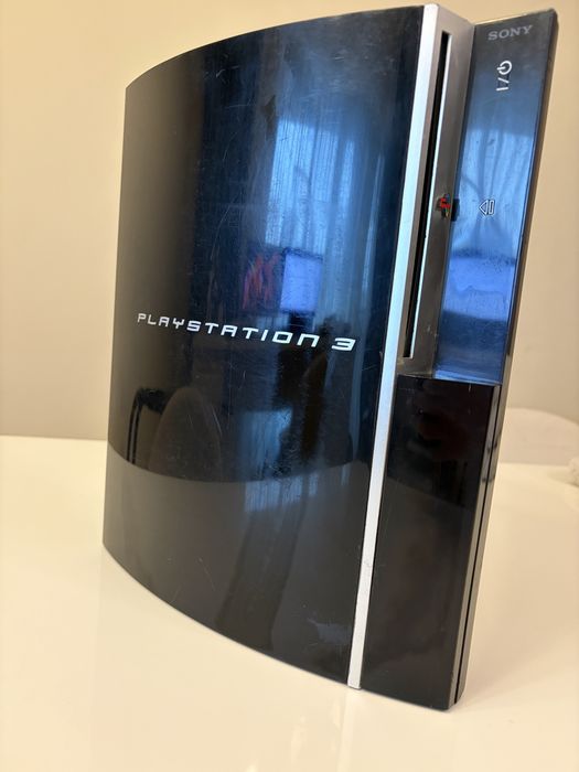 Ps3 Phat 750gb modat 20 jocuri