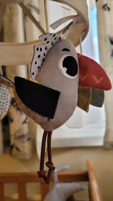 Луксозна музикална въртележка TINY LOVE със сладка коала и ленивец