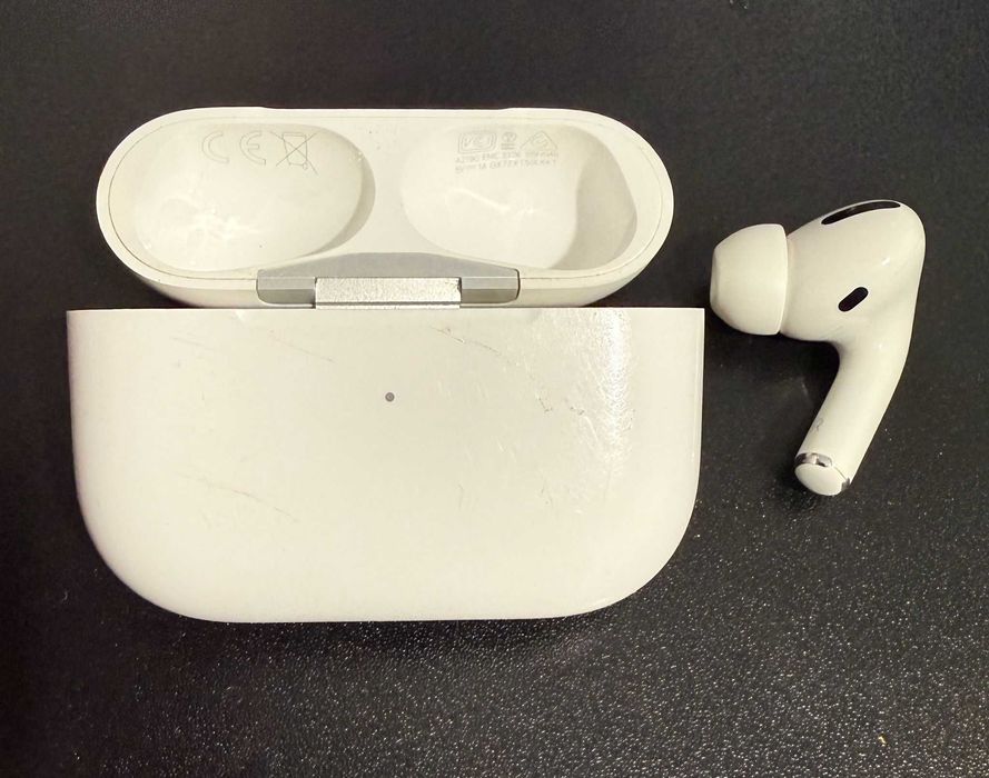 AirPods Pro 1 case+pod dreapta