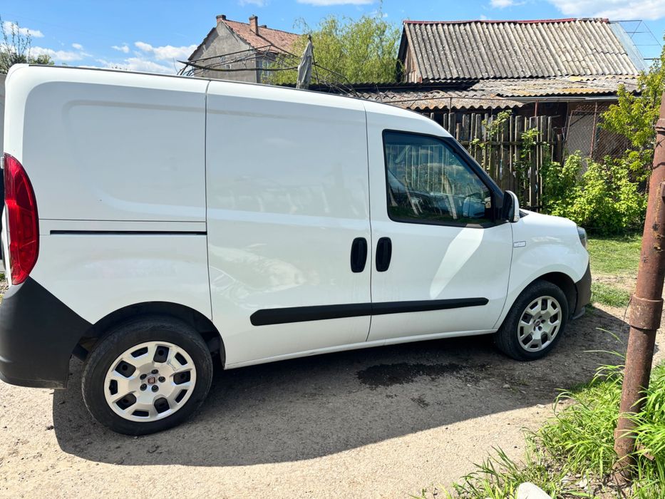 FIAT DOBLO 2019  1.4 Benzină GPL
