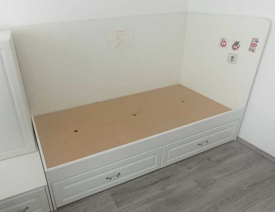 Pat Alb de colt cu 2 Sertare; Pat cu Lada si Somiera 190x90 cm