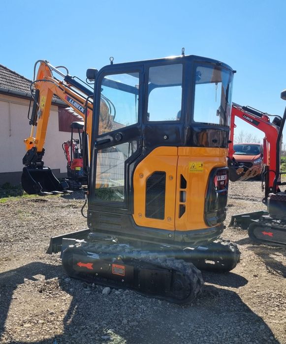 Miniexcavator NOU Lubeck W250, 2.5tone Factură Externă fără TVA