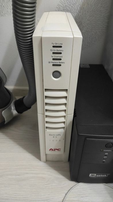 Ups apc 1000  sursa