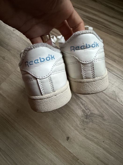 Оригинални кожени класически маратонки REEBOK ! 39 н