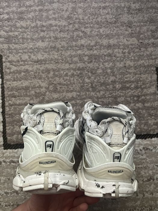 Balenciaga Runner