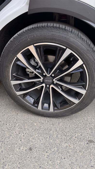 Jetour  x 70 plus 2022 белая