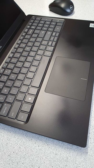 Dell Vostro 5590 i5 Gen10 16GB RAM SSD 256GB Full HD Business