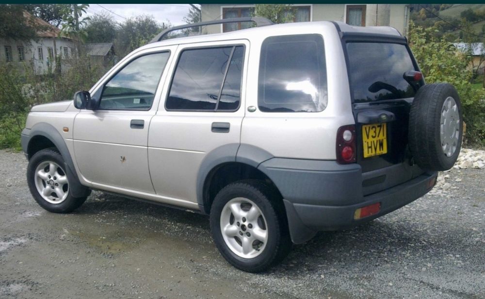 Alternator Land Rover Freelander 1.8i benzina YLE102060 ( 642 )