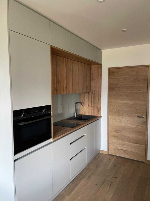 Продава се Къща в Бургас, Център - 46 кв.м за 544 €/кв.м - Снимка #1