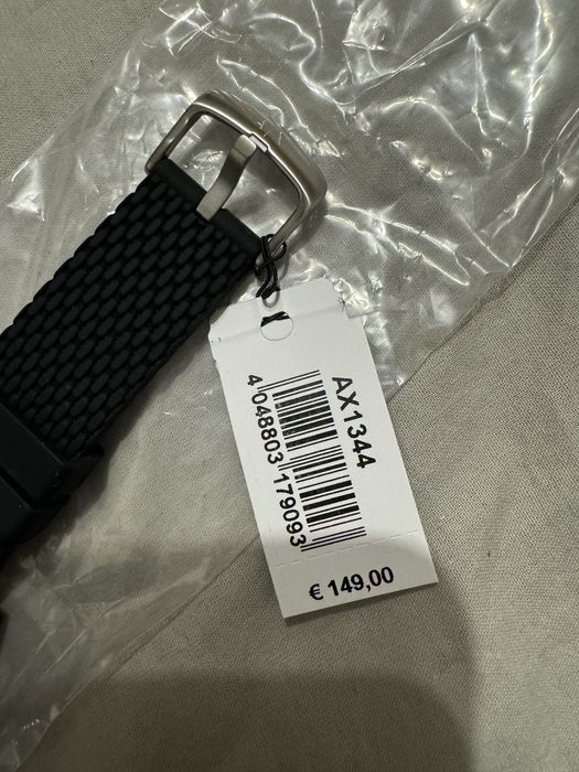 Часовник Armani Axchange оригинален