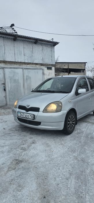 Продам машину Тойота витц