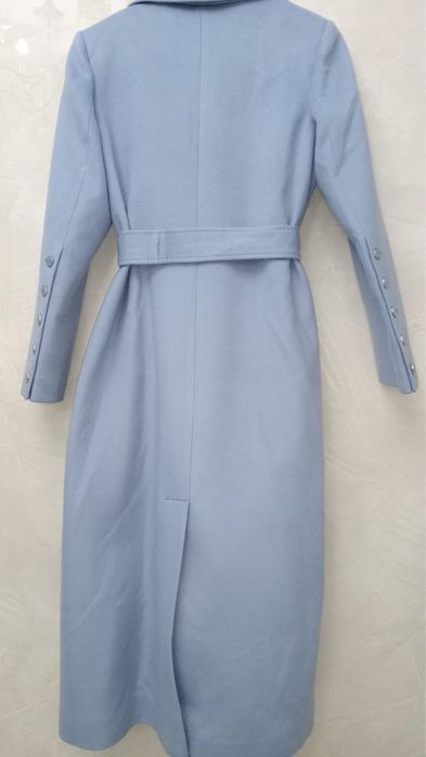 Пальто сатылады новый