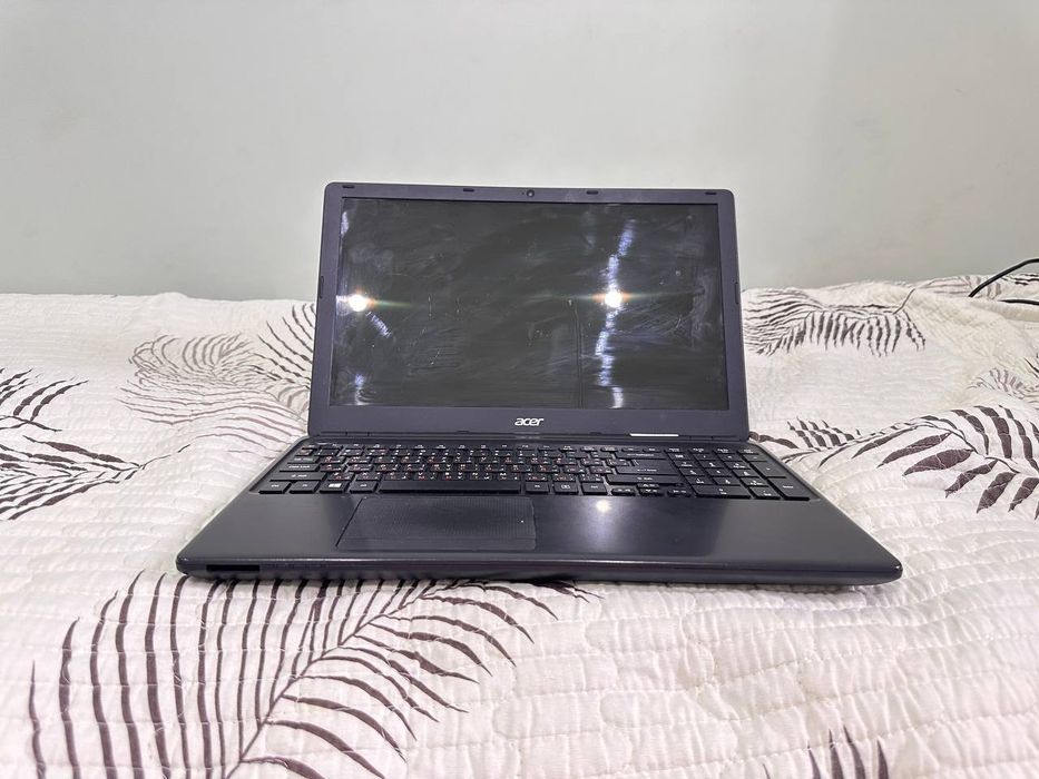 Продаётся ноутбук Acer Aspire E1-570G