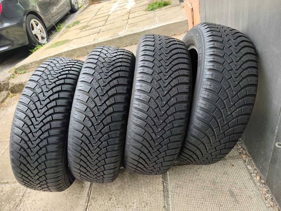 4 БРОЯ зимни гуми 17 ' цола FALKEN eurowinter SUV / 215 60 R 17 100V