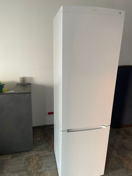 Frigider Arctic de vanzare