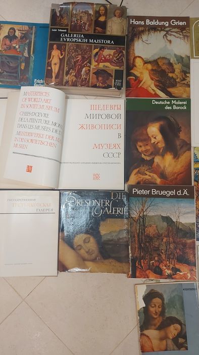 Албуми репродукции на хидожници