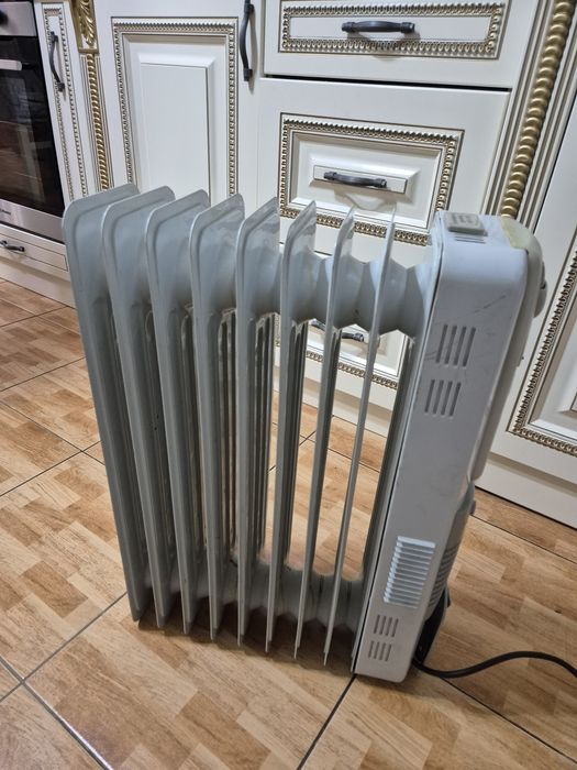 Продам маслянный обогреватель