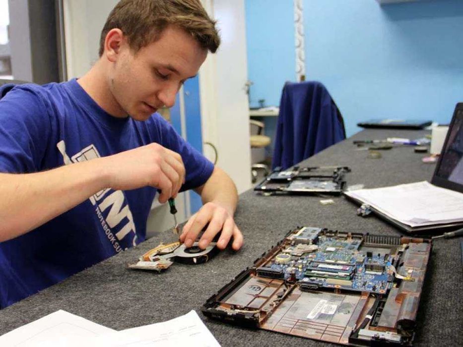 Программист Ремонт Компьютеров Ноутбуков Установка Windows Виндоус 11