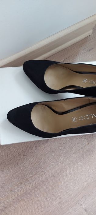 Замшевые туфли Aldo 39р.