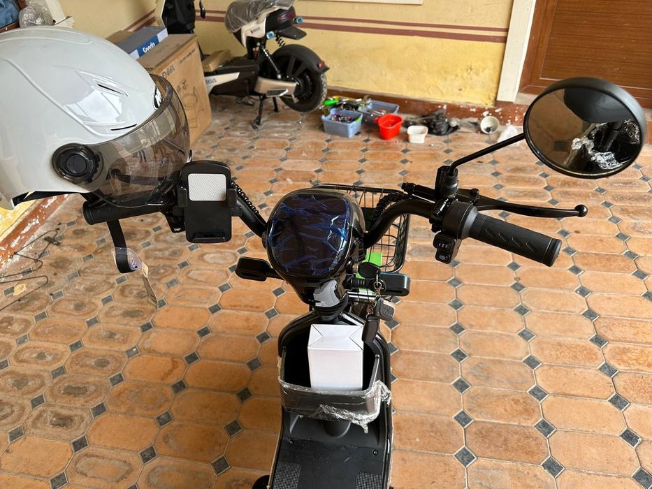 Elektro skuter dastafka bor