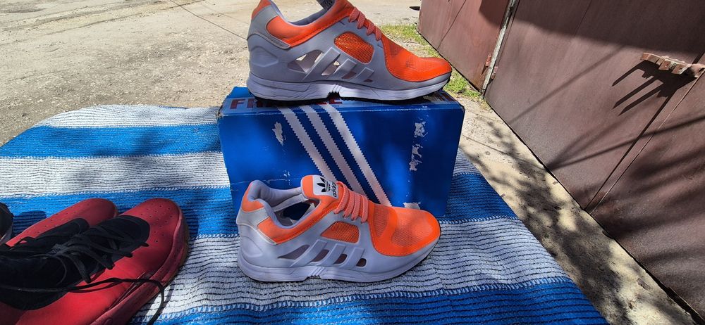 Маратонки Adidas