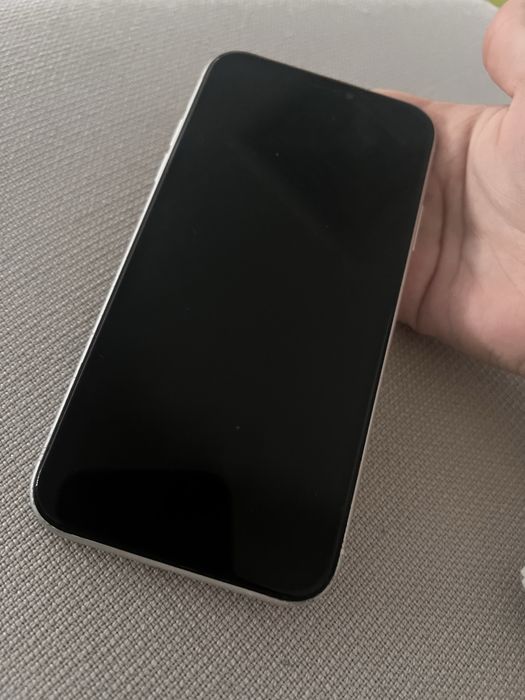 iphone xr  белый 64 гб