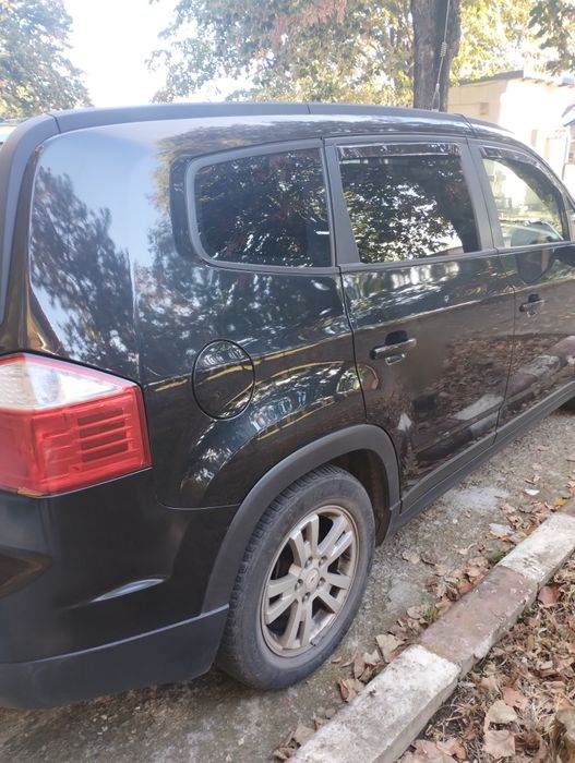 CHEVROLET Orlando 2012 — imagine 3