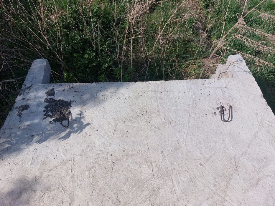 Продам плиты заборные не  использовались.