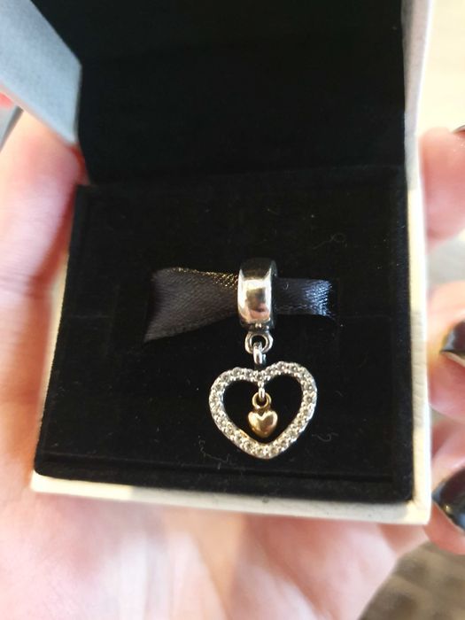 Pandora charms love