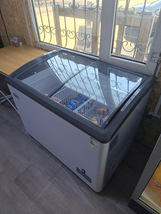 Продам холодильник