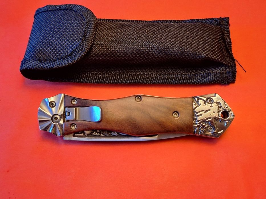 Руски автоматичен сгъваем нож "Волк"