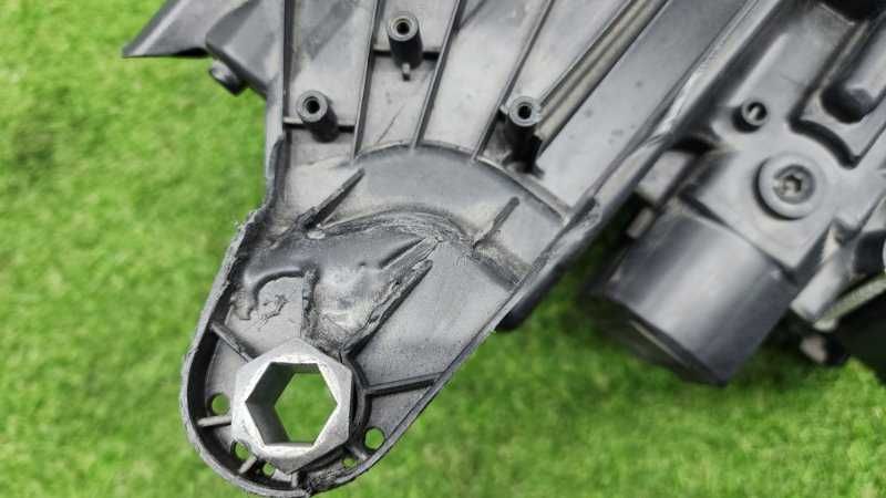 Фара LED Mercedes E W213 левая Лед