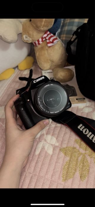 Фотоаппарат канон 550D