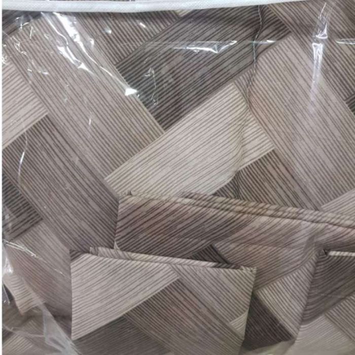 Олекотен юрган с цветни елементи 200 x 220 см