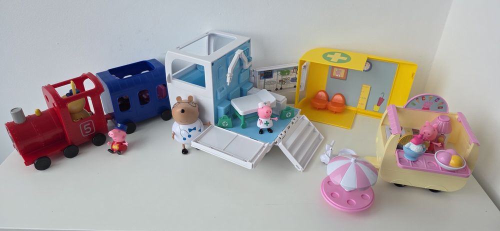 Огромен комплект Peppa Pig