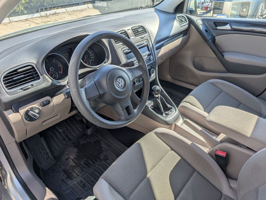 Vând Golf 6 , 1.6 TDI