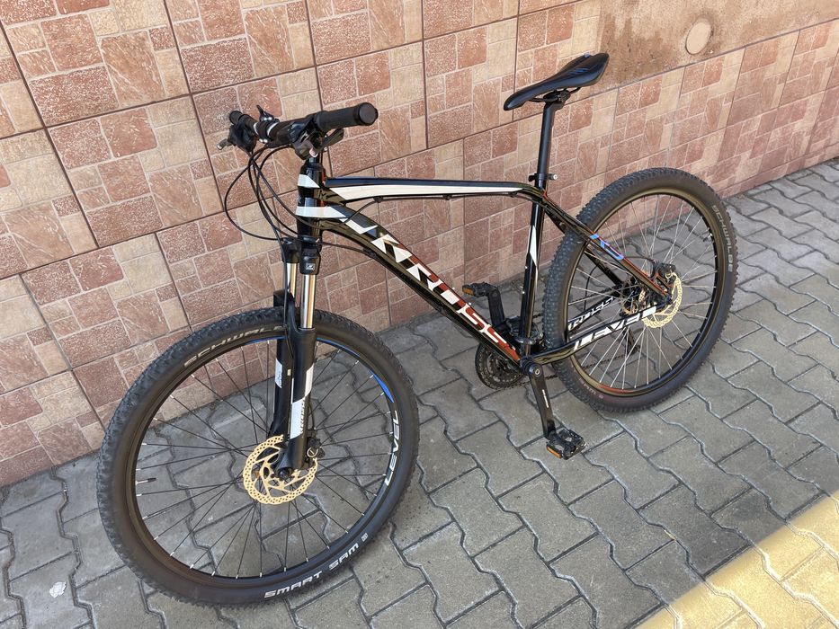 Bicicleta MTB"Kross Level"frane hidraulice