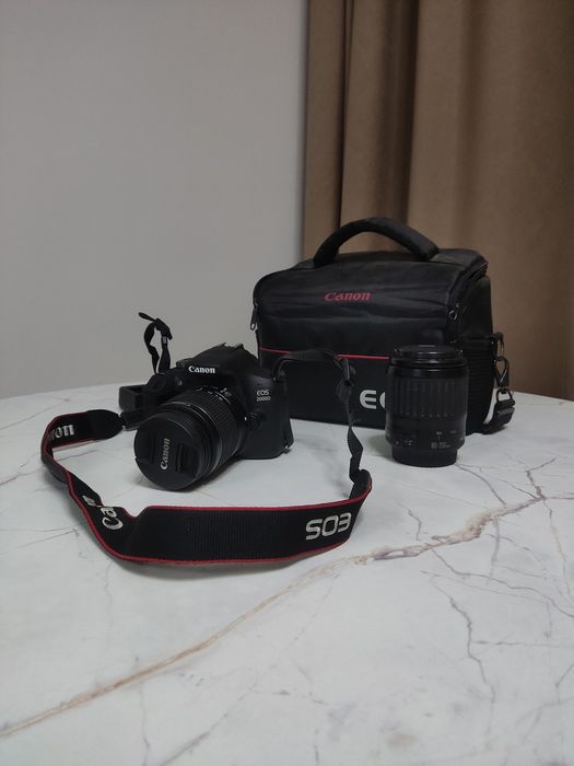 Canon EOS2000D kit с сумкой и объектив 80-200мм