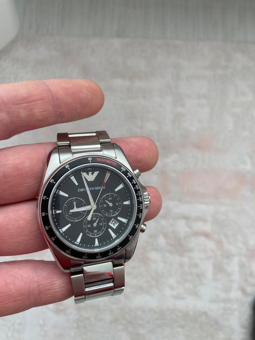 Vand ceas Emporio Armani  in stare excelenta