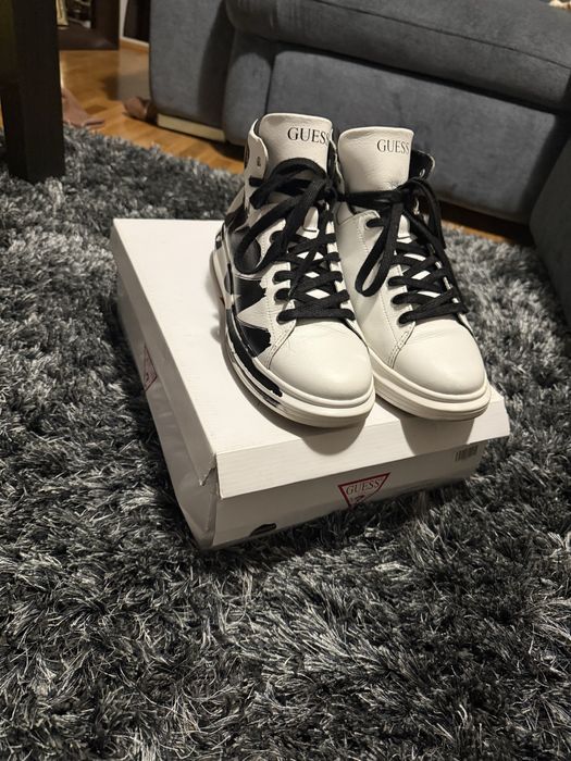 Adidasi Guess 44