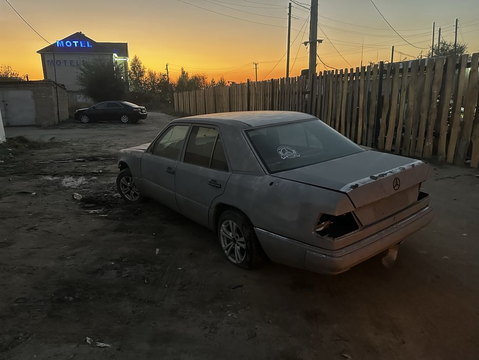W124 разбор по запчастям